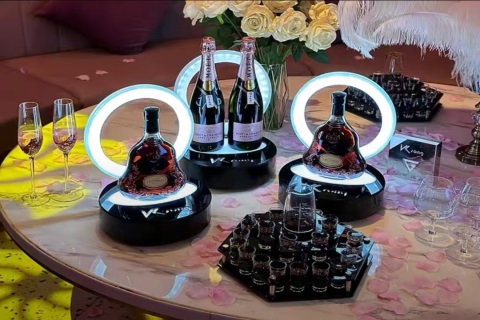 邢台夜场KTV招聘兼职,成功路已铺,巅峰在召唤